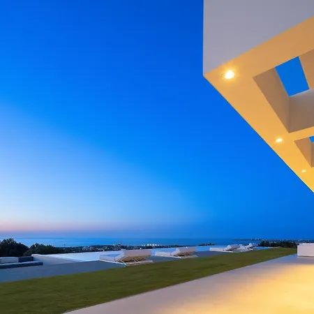 Oliva D'oro - Sunset Gaze By Etouri Villa Hanya