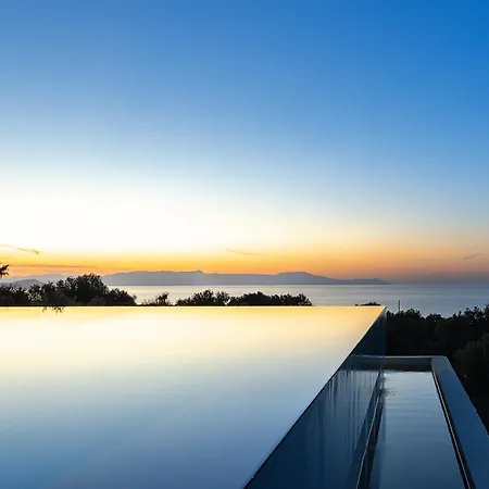 Oliva D'oro - Sunset Gaze By Etouri